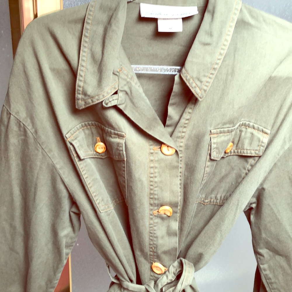 ☔️ Army green utility Jacket by Barbara Lesser